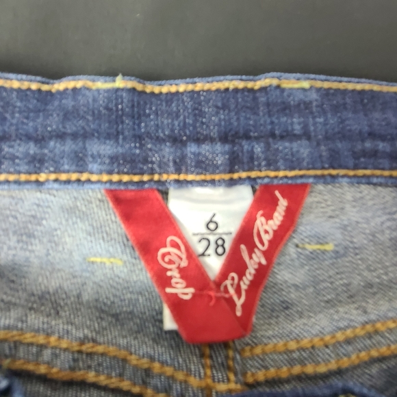 Lucky Brand Crop Jeans. Dark Wash Sz 6/ 28 - Picture 10 of 13